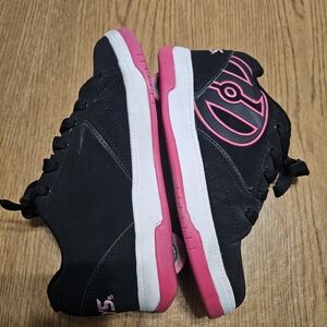 Girls Black And Pink Heelys 4Y